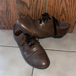 Born Kika Women's Brown Wingtip Leather Oxfords